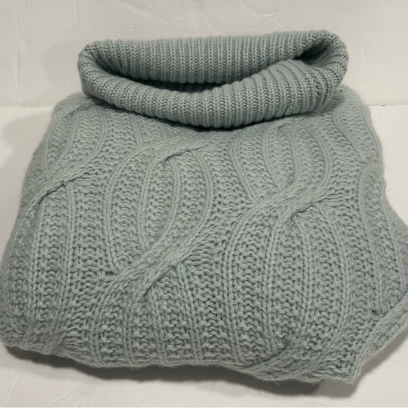 Haven Well Within 100% Cashmere Cable Knit Turtleneck Sweater Seafoam, Small - Picture 7 of 7
